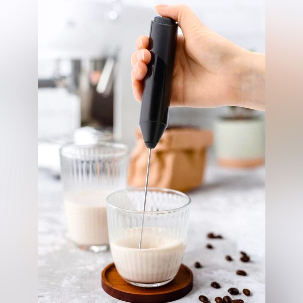 1pc Electric Milk Frother
